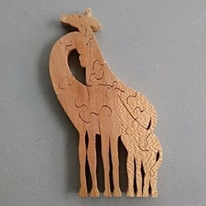 Handmade Wooden Giraffe Puzzle Decor 8 pieces
